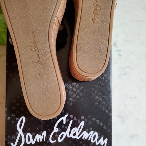 NWT Sam Edelman Black NWT in BOX - Picture 3 of 3